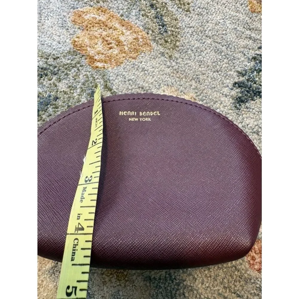 Henri Bendel Small Purple Coin Cosmetic Pouch - Like New